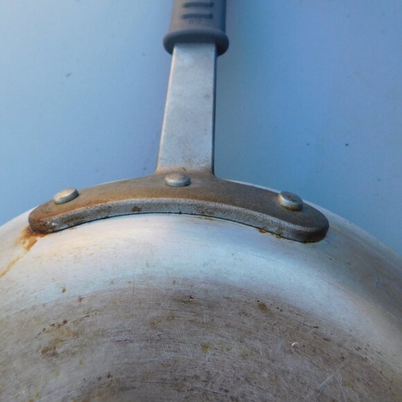 Tramontina Resturant Cookware Pan - Picture 5 of 6